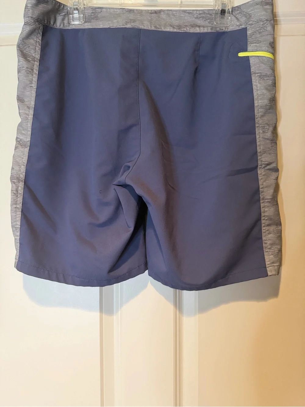 Vineyard Vines Men's Blue and Gray Swim Trunks